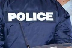 Έκρυβαν στα ρούχα τους 40 φιάλες ουίσκι!