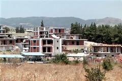 Tρίζει συθέμελα ο νόμος για τα αυθαίρετα
