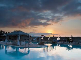 Φωτογραφία για Ποιο ελληνικό νησί βρίσκεται ανάμεσά στα δέκα πιο ρομαντικά νησιά του κόσμου!