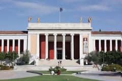 Ερώτηση βουλευτών της ΔΗΜΑΡ για τα χρόνια προβλήματα στον περιβάλλοντα χώρο του Εθνικού Αρχαιολογικού Μουσείου