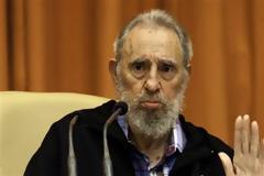 Ο Κάστρο χαιρέτισε την επιστροφή του Τσάβες