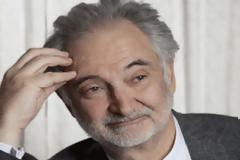 Ζακ Αταλί: «Η Ελλάδα θα πιάσει πάτο το 2014, μετά τις γερμανικές εκλογές»
