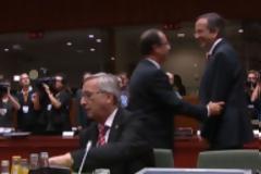 Φρέσκια σφυρίδα για τον Ολάντ