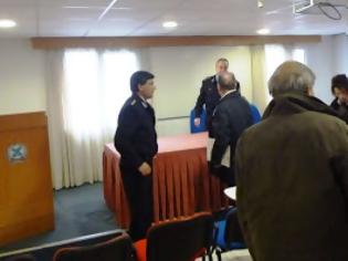 Φωτογραφία για Επίσκεψη δημάρχου Λαμιέων στον Αστυνομικό Διευθυντή Φθιώτιδας