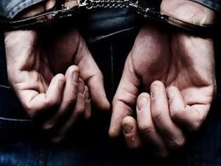 Φωτογραφία για Θεσσαλονίκη: Συνελήφθησαν 3 οπαδοί γιατί επιτέθηκαν σε αστυνομικούς