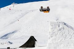 Το MINI κάνει ένα τέλειο backflip στο χιόνι [Video]