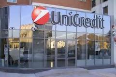 Ιταλία: Η UniCredit κλείνει άλλα 350 καταστήματα