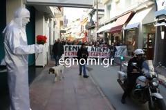 Aπεργιακό συλλαλητήριο στην Xαλκίδα με ...αβγά!