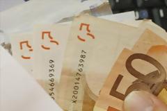 Σύλληψη χειρούργου ορθοπεδικού για «φακελάκι»