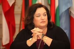 Μαριέττα Γιαννάκου: Θα επιβιώσει η Ελλάδα;