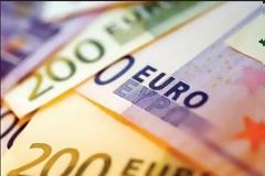 Σε πτωτική τροχιά η πορεία των εσόδων