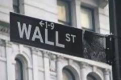 Έπεσε η Wall Street λόγω των διαφωνιών στη Fed για το τύπωμα χρήματος