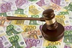 Στο σφυρί βγήκαν 26.000 ακίνητα το 2012 παρά το νόμο Κατσέλη