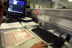 Εφοριακοί: «Τα έσοδα μειώνονται, τα νέα μέτρα έρχονται»
