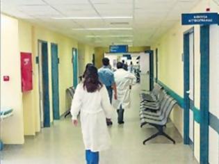 Φωτογραφία για Λουκέτα στα μεγάλα νοσοκομεία προβλέπουν οι γιατροί
