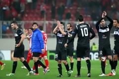 ΕΠΑΘΑΝ... ΠΛΑΚΑ ΜΕ ΤΟ ΚΑΡΑΪΣΚΑΚΗ ΣΤΗ ΛΕΒΑΝΤΕ!