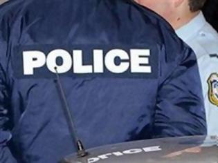 Φωτογραφία για Ο Αμερικανός πρέσβης έπλεξε το εγκώμιο των Ελλήνων αστυνομικών: Μπράβο τους κι ας παίρνουν μόνο 700 ευρώ