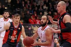 Ολυμπιακός-Κάχα Λαμποράλ 82-74