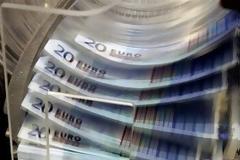 Ενδείξεις ότι οι προσπάθειες αποδίδουν διαπιστώνει ο αντιπρόεδρος της ΕΤΕπ