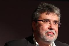 «Θα προκύψει ένα νέο ΠΑΣΟΚ»