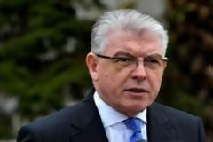 Όταν ο Λυκουρέτζος «έλιωσε» τον Πρωθυπουργό από τις κολακείες