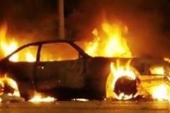 Πάτρα: Στις φλόγες τυλίχθηκε αυτοκίνητο