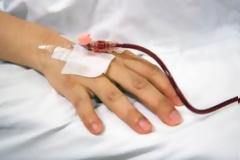 Πάτρα: Πήγε στο Νοσοκομείο Ρίου για ορό κι έφυγε με πρησμένο χέρι σε άσχημη κατάσταση