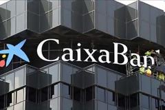 Η μεγαλύτερη τράπεζα της Ισπανίας σχεδιάζει να προβεί σε μείωση 3.000 θέσεων εργασίας στα υποκαταστήματά της σε όλη τη χώρα