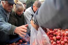 Θα μοιράσουν δωρεάν 20 τόνους τρόφιμα