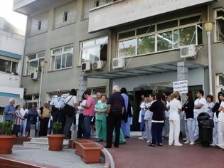 Φωτογραφία για Φύγε εσύ έλα ΕΣΥ! Πόσοι έφυγαν και πόσοι έρχονται στα νοσοκομεία