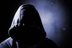 Λαμία: Έβαλε τα μάτια στην τζαμαρία και του κόπηκαν τα γόνατα!