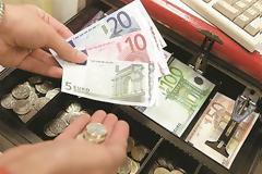 Κατά 302 εκατ. ευρώ μειώθηκαν τον Ιανουάριο οι ληξιπρόθεσμες οφειλές προς το Δημόσιο