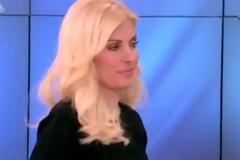 Η φωτογραφία από το παρελθόν που συγκίνησε on air την Μενεγάκη!