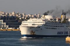 Ζημίες 200 εκατ. ευρώ για τις ακτοπλοϊκές το 2012