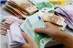 ΤτΕ: Οριακή μείωση καταθέσεων τον Ιανουάριο