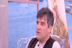 “Επειδή όπου πάω έχω μια φήμη ότι τρώω… έφερα το ταπεράκι μου να μου βάλετε φαγητό”!
