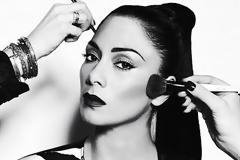 Η γκόθικ πλευρά της Nicole Scherzinger