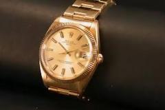Μητροπολίτης χάρισε... το Rolex του