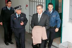 Τα ισόβια πάγωσαν τον «φτερωτό γιατρό» - Πρώτη νύχτα στις φυλακές Διαβατών ο Β. Παπαγεωργόπουλος
