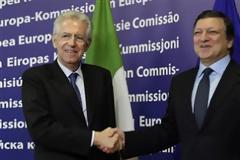 «Η κρίση δεν έχει τελειώσει και οι προσπάθειες δεν έχουν χαλαρώσει»