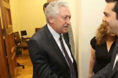 Μικραίνει η απόσταση ΣΥΡΙΖΑ - ΔΗΜΑΡ / Άρωμα πολιτικής συνεργασίας...!!!