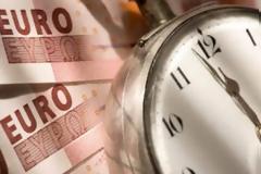 Σιωπηρή παράταση σε όσους έβγαλαν εμβάσματα στο εξωτερικό