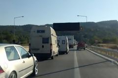 Είχε τον Θεό βοηθό ο οδηγός του ΙΧ που εξφεντονίστηκε πριν λίγο στη Εγνατία Οδό