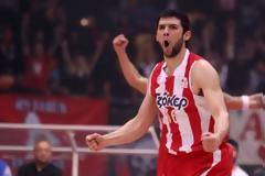 ΠΑΠΑΝΙΚΟΛΑΟΥ : Ο ΟΛΥΜΠΙΑΚΟΣ ΜΟΥ ΠΡΟΣΦΕΡΕΙ ΤΑ ΠΑΝΤΑ