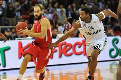 ΜΕ ΣΒΗΣΤΕΣ ΜΗΧΑΝΕΣ... ΜΠΕΣΙΚΤΑΣ - ΟΛΥΜΠΙΑΚΟΣ 60-79