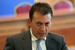 Κυνική ομολογία Βρούτση: Το ΙΚΑ έχει μόνο 23 άτομα για ελέγχους - Με το Μνημόνιο καταργήσαμε τις θέσεις