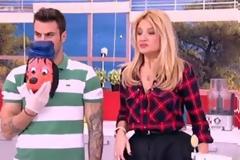 Καυτή εμφάνιση της Σκορδά (Βίντεο)