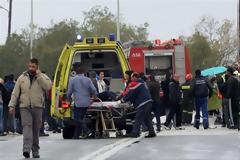 Διασωληνωμένοι στην Εντατική νοσηλεύονται οι τρεις φοιτητές στη Λάρισα