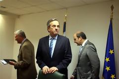 Υπεγράφη η συμφωνία Cosco-Hewlett Packard