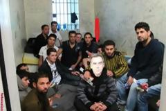 Στο κελί μαζί με άλλους εννιά κρατούμενους ο Β. Παπαγεωργόπουλος